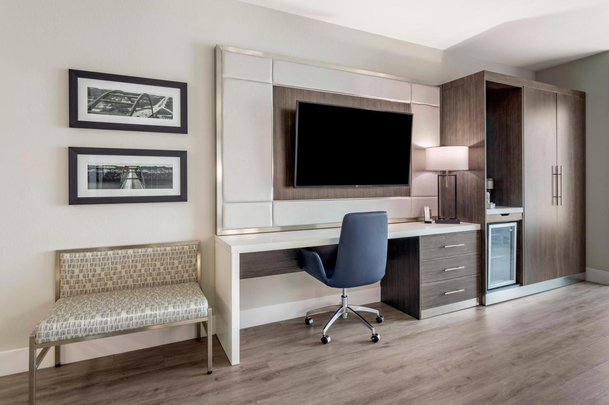 Cambria Hotel Austin Uptown Near The Domain Exteriör bild