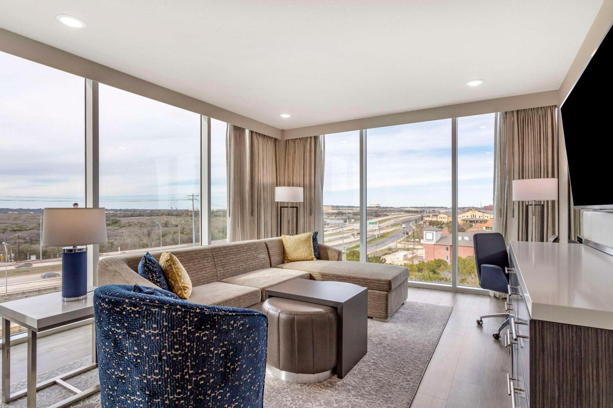 Cambria Hotel Austin Uptown Near The Domain Exteriör bild