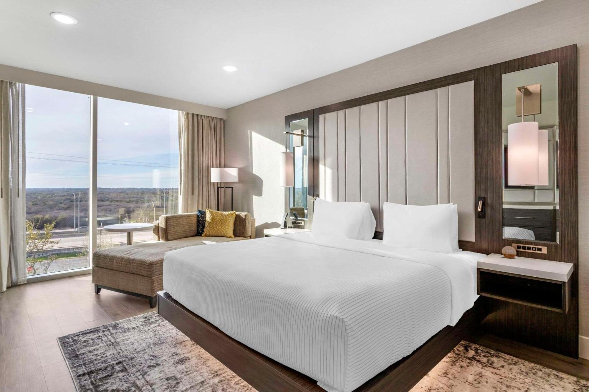 Cambria Hotel Austin Uptown Near The Domain Exteriör bild