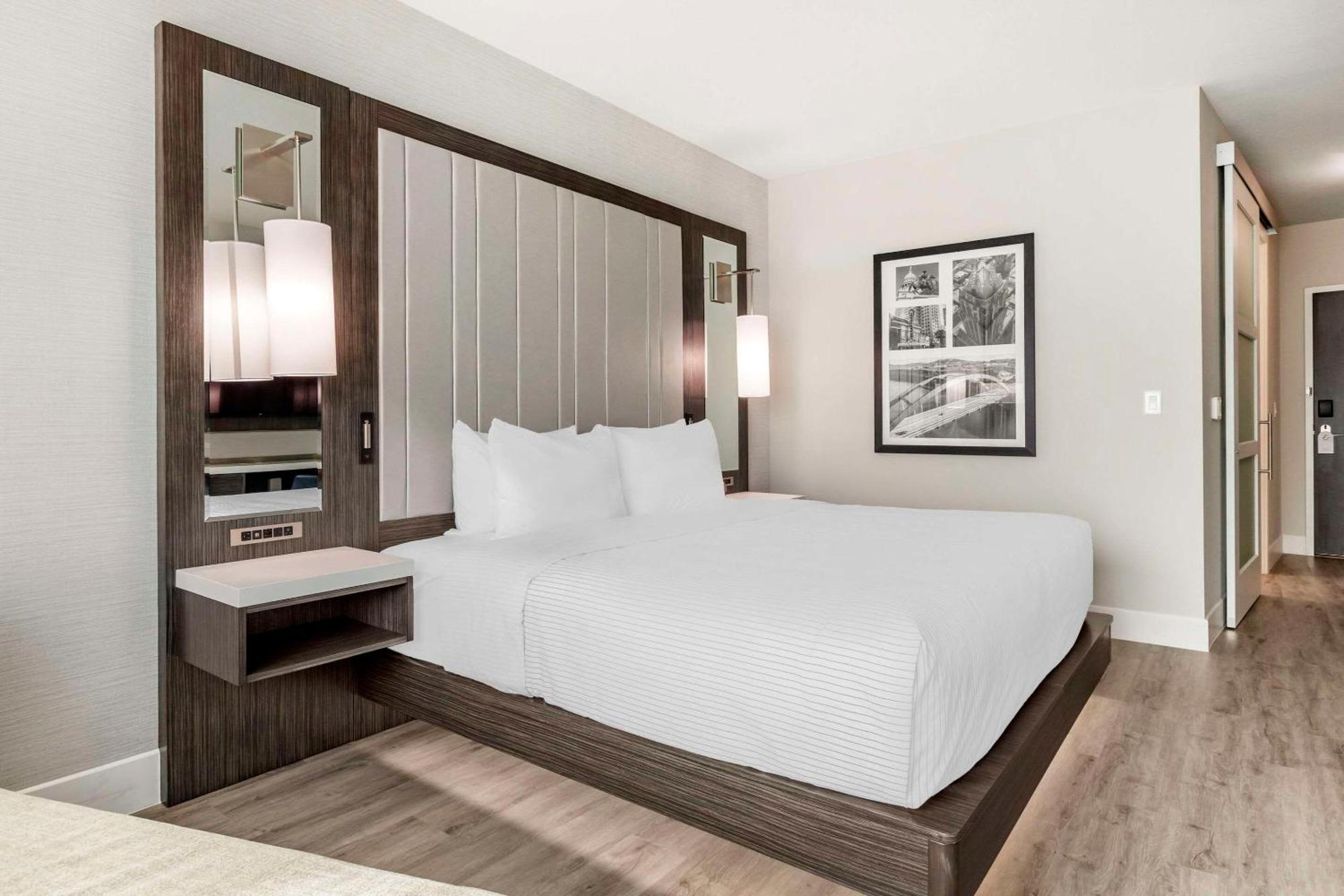 Cambria Hotel Austin Uptown Near The Domain Exteriör bild
