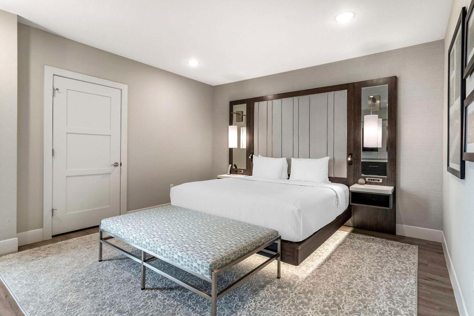 Cambria Hotel Austin Uptown Near The Domain Exteriör bild